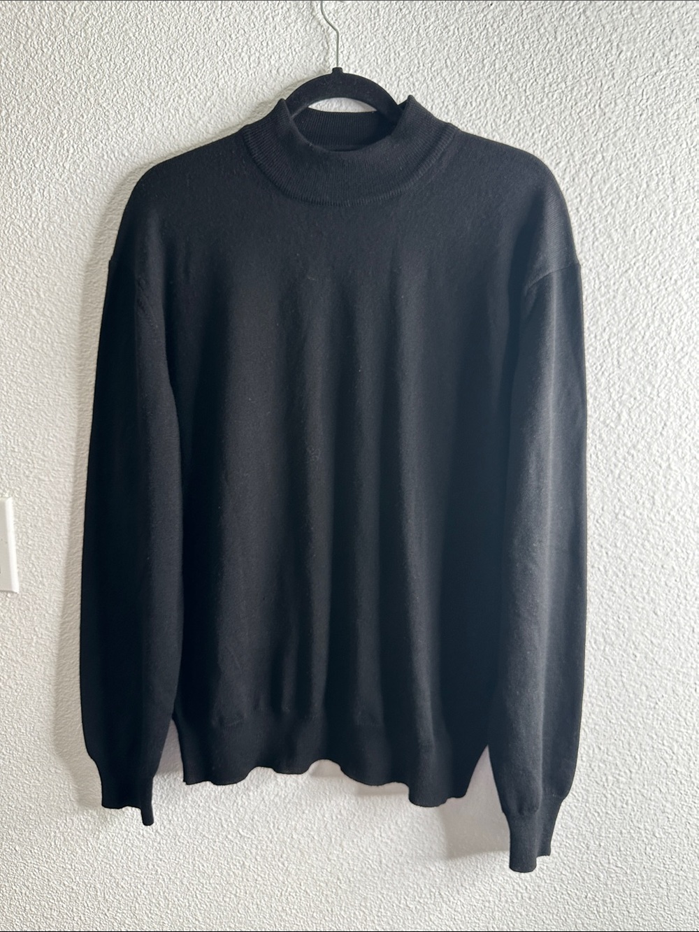 Giorgiolini  Italy wool Men's Black Mock Neck Sweater size L Classic